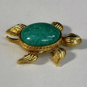 Vtg  Avon Turtle Solid Perfume Compact Gold Tone Green Cabochon Rhinestone Eye